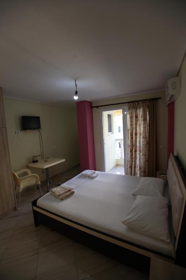 Angjelo Apartments Sarandë 外观 照片