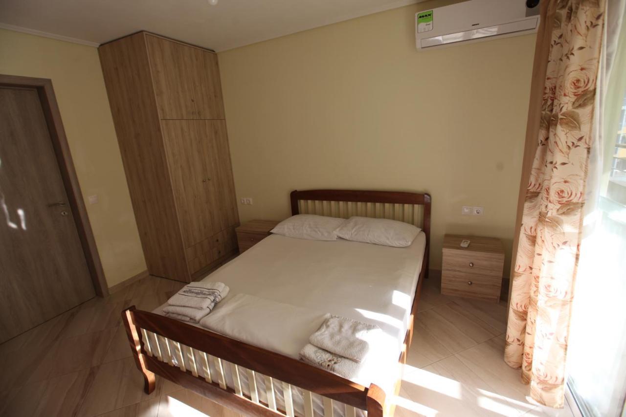 Angjelo Apartments Sarandë 外观 照片