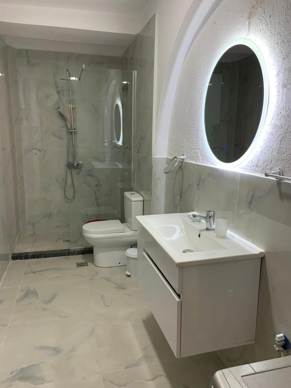 Angjelo Apartments Sarandë 外观 照片